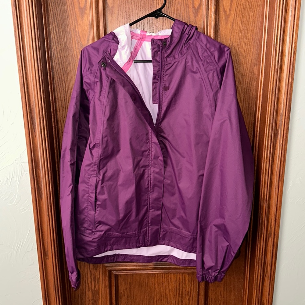 Polar Edge Rain Coat